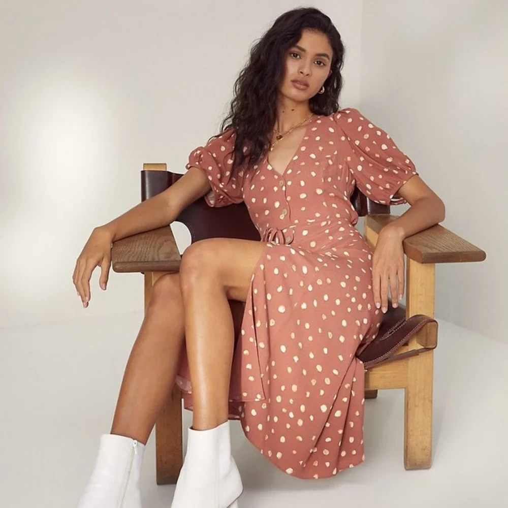 Wilfred Aritzia Libretto Dress – Rust Polka Dot Tie-Front Midi – Size Large - Picture 3 of 12